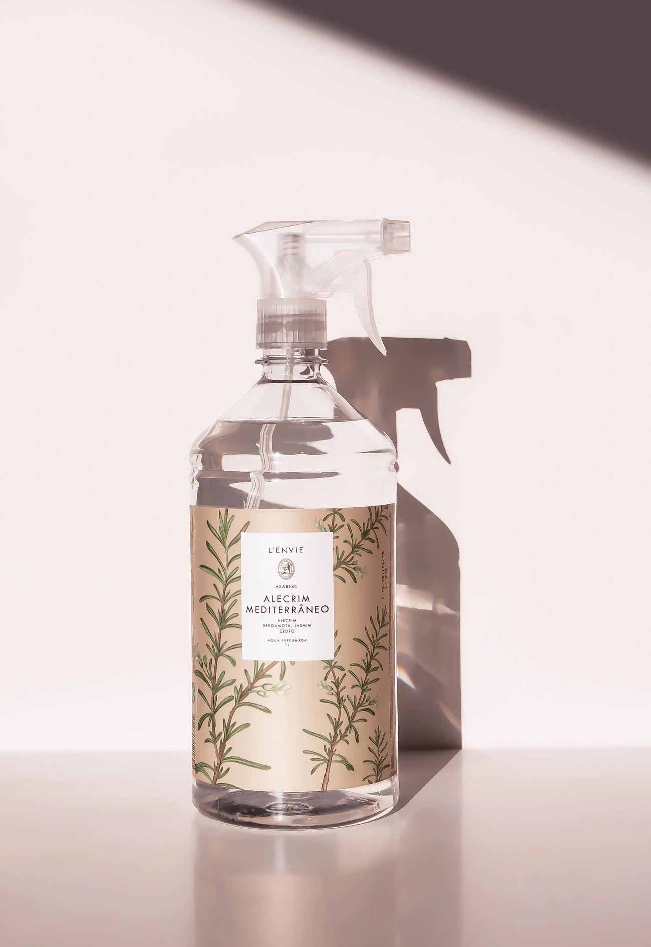 Água Perfumada Alecrim Mediterrâneo-Arabesc - DoceLar Loja