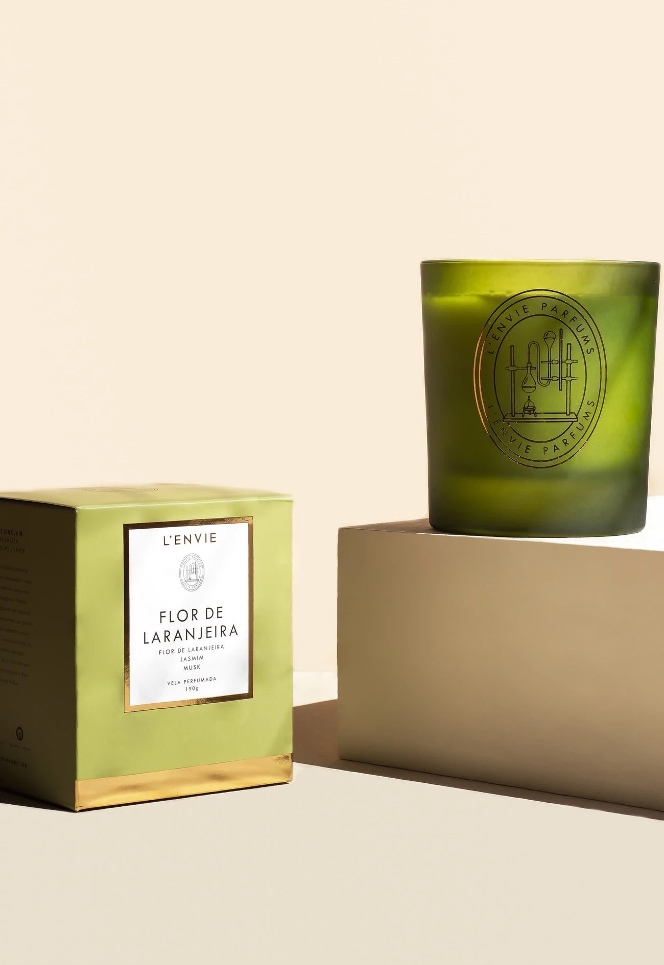 Vela Perfumada Flor de Laranjeira-Elementos - DoceLar Loja