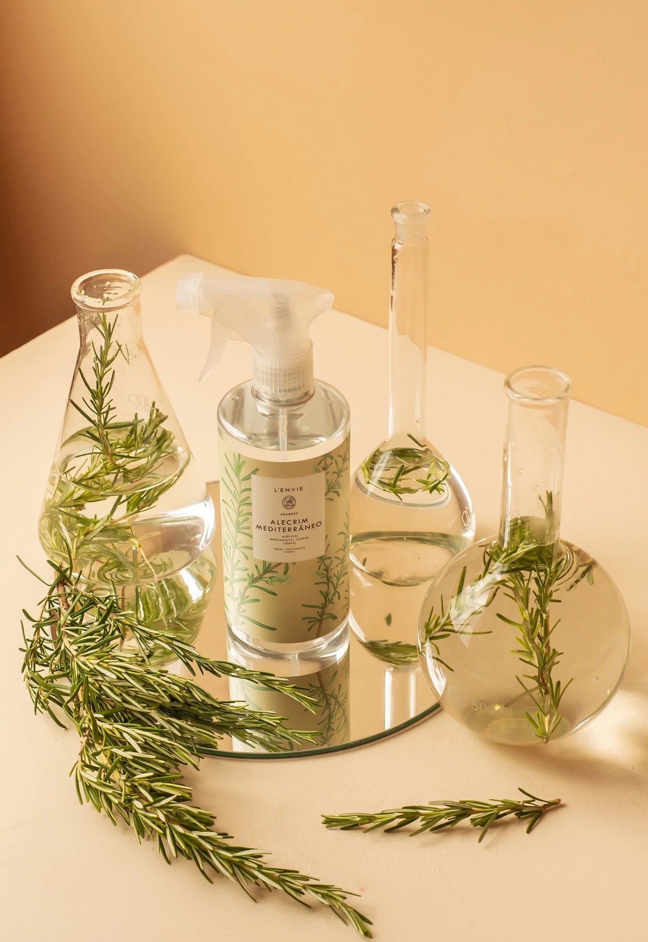 Água Perfumada Alecrim Mediterrâneo-Arabesc - DoceLar Loja