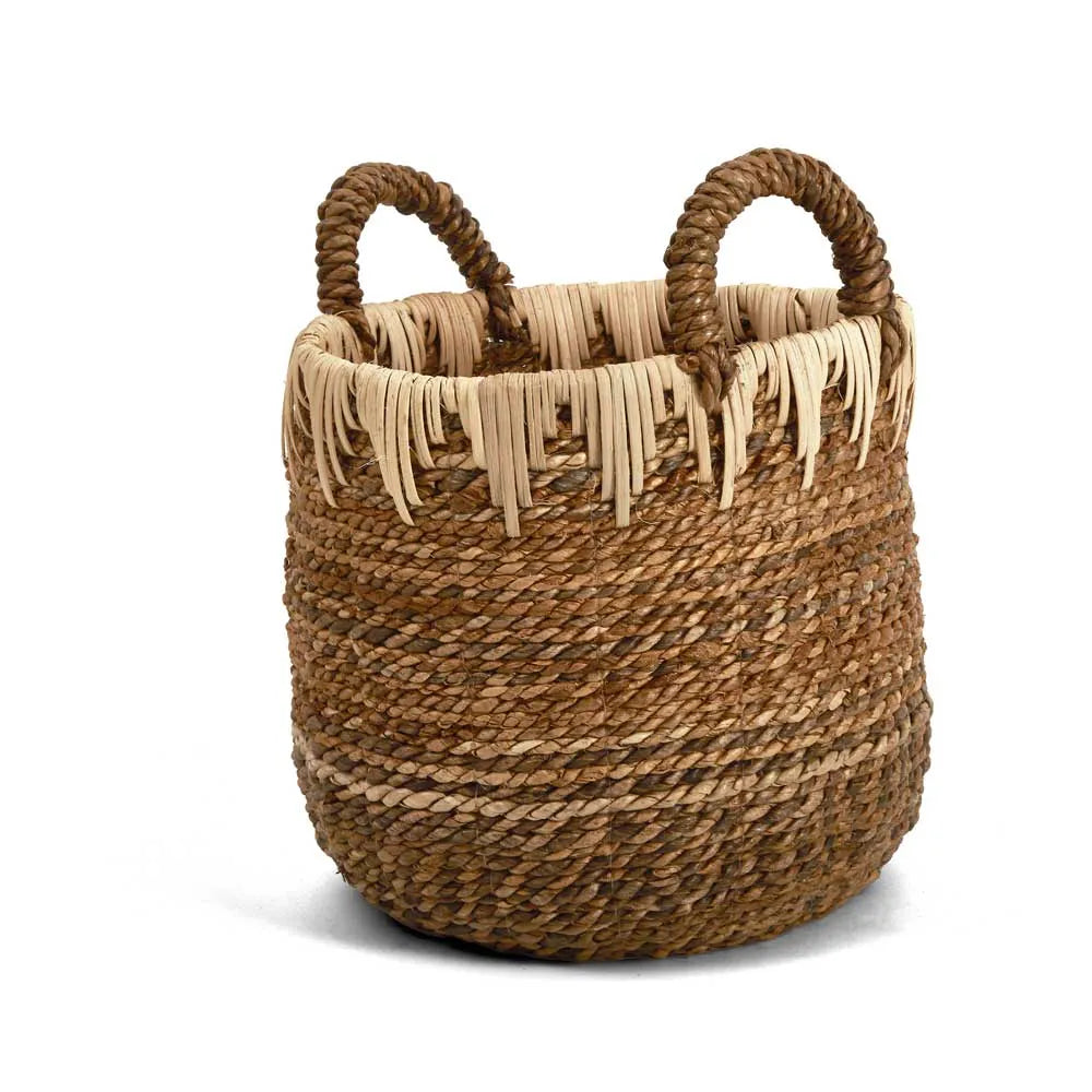 CESTO EM FIBRA NATURAL