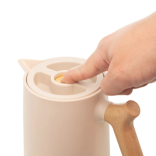 Garrafa Térmica Plástico 1L c/Cabo Madeira New Nordica Bege