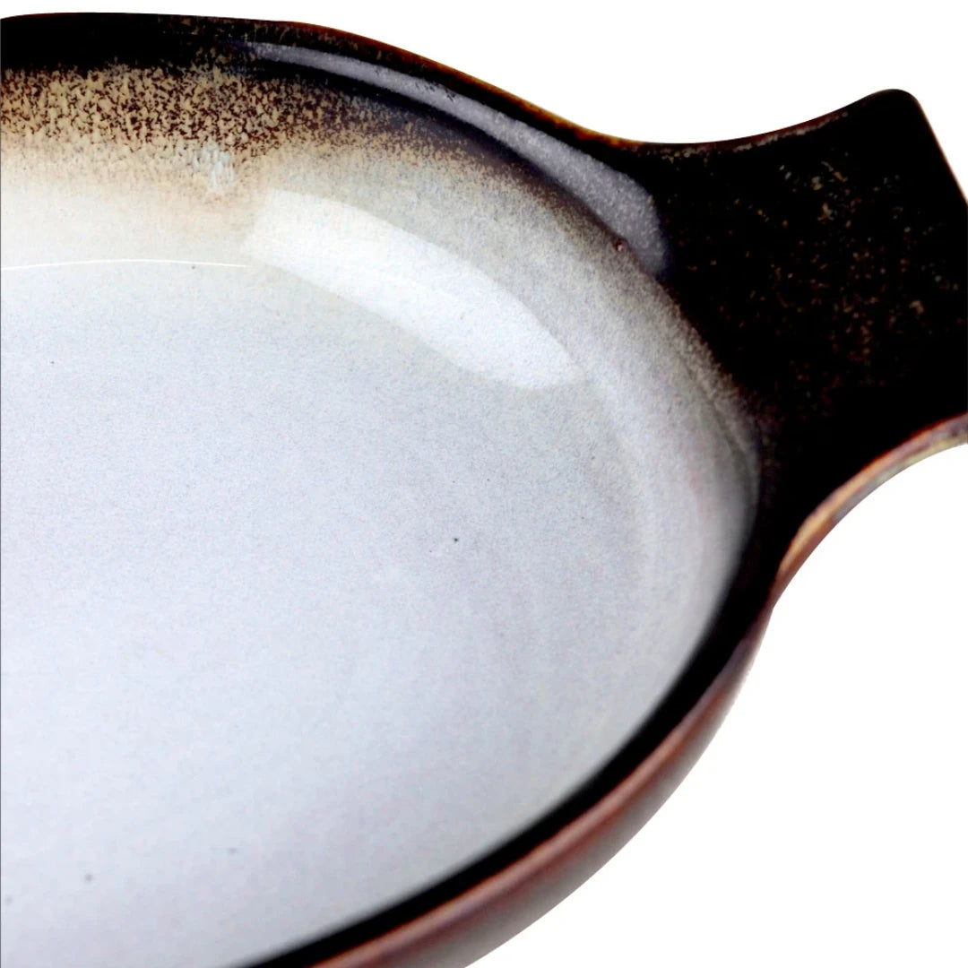 Travessa Oval em Faiança com Alça Branco e Marrom - DoceLar Loja